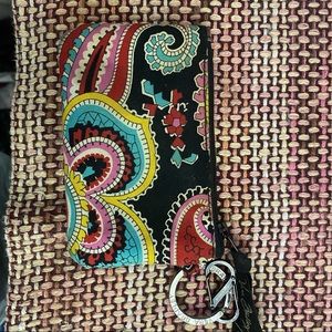 Vera Bradley cardholder
